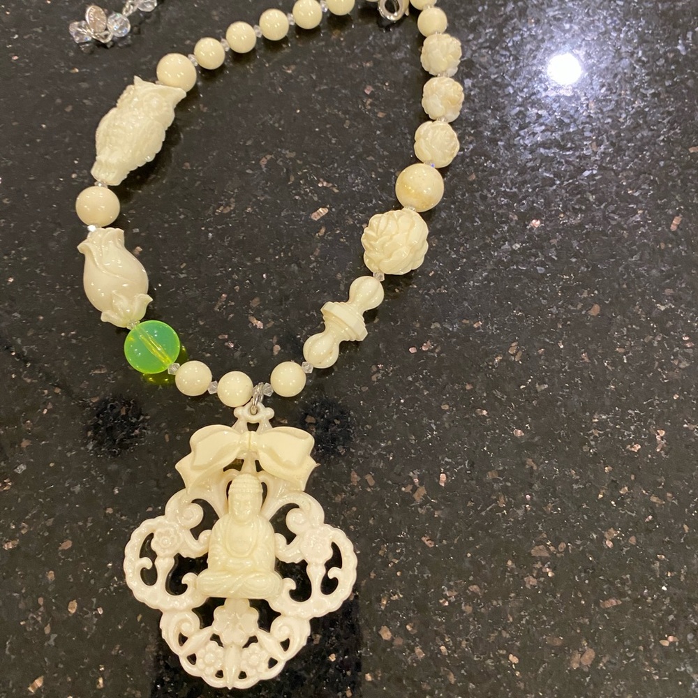 Tarino Tarantino Buddha necklace